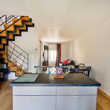 Le Rock Apartment Saint-Julien-Chapteuil Bagian luar foto