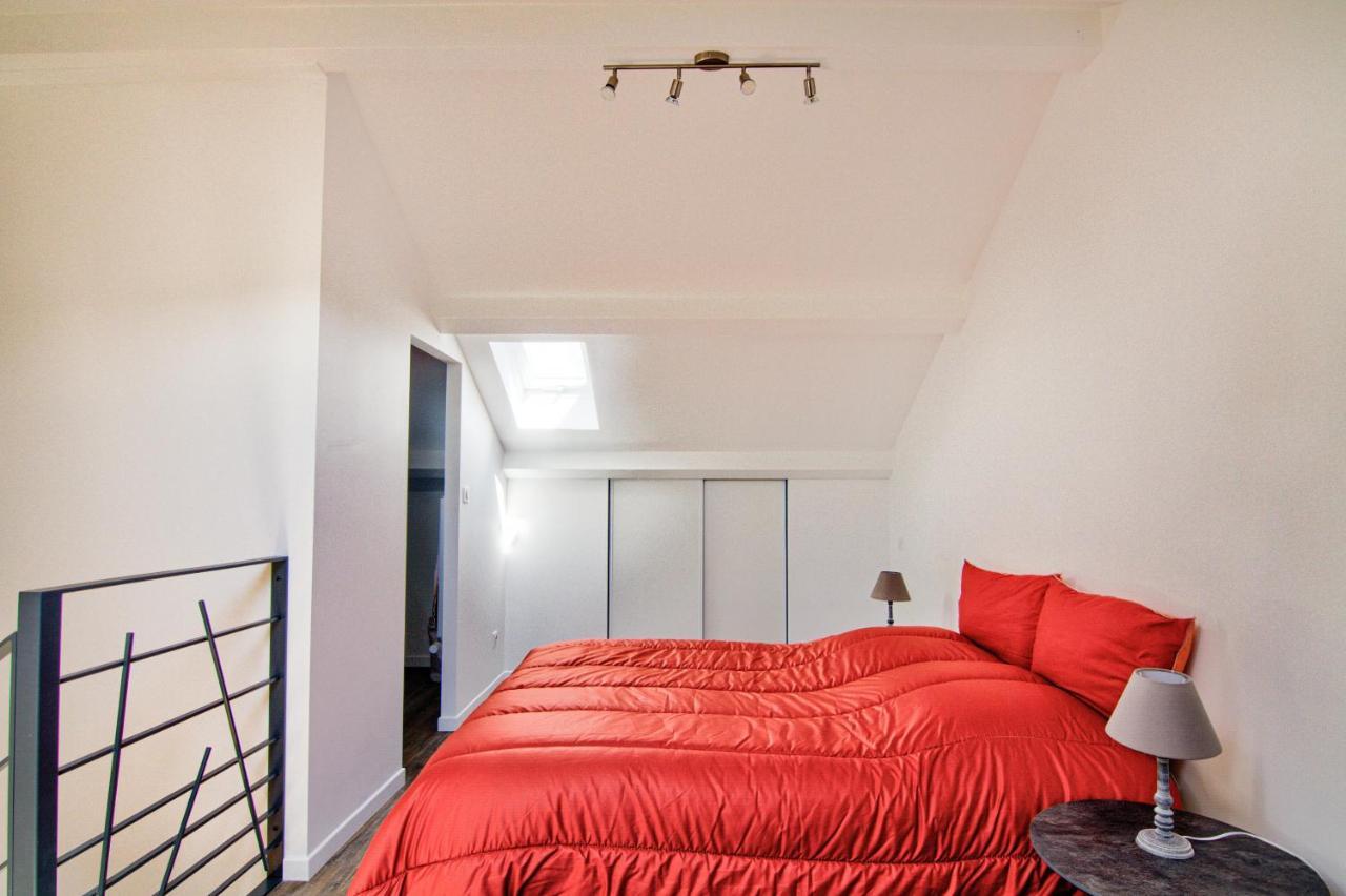Le Rock Apartment Saint-Julien-Chapteuil Bagian luar foto